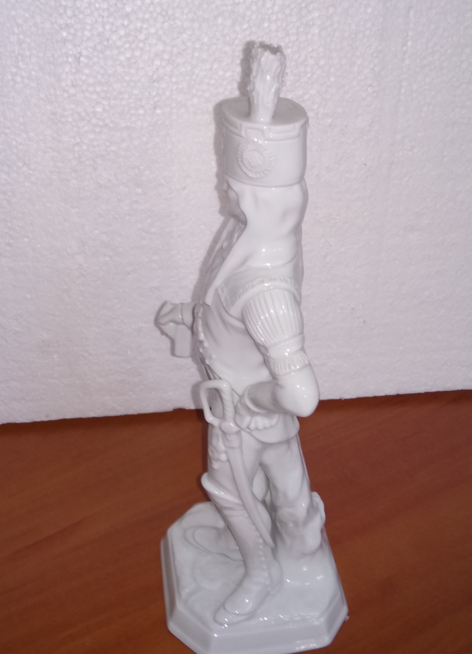 Porcelanowa figurka - Żołnierz